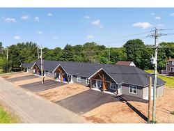 1 Carroll  Bouctouche, NB E4S 2X8