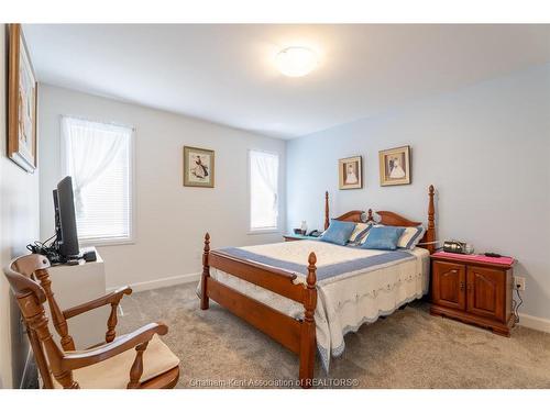 105 Moonstone Crescent, Chatham, ON 