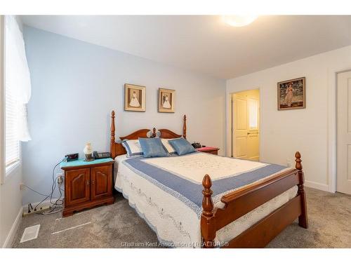 105 Moonstone Crescent, Chatham, ON 