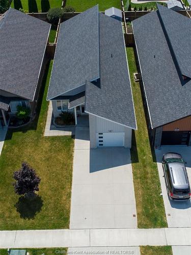 105 Moonstone Crescent, Chatham, ON 