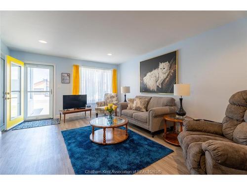 105 Moonstone Crescent, Chatham, ON 