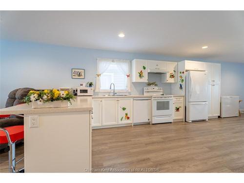 105 Moonstone Crescent, Chatham, ON 