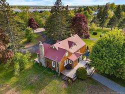 124 Du Couvent  Bouctouche, NB E4S 3C1