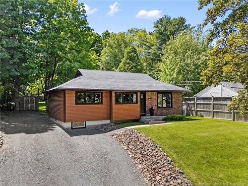 180 Edinburgh St, Fredericton, NB 