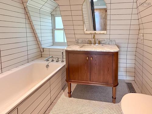 13594 Highway 3, Dayspring, NS 