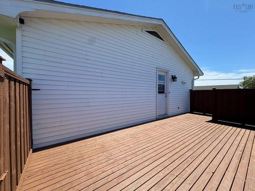 38 Hibernia Street, Yarmouth, NS - Outdoor With Exterior