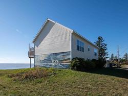 32 Evergreen Court Bass River, NS B0M 1B0