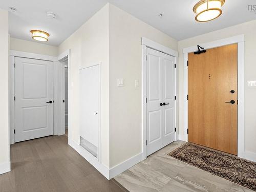 705 1990 Vernon, Halifax, NS 