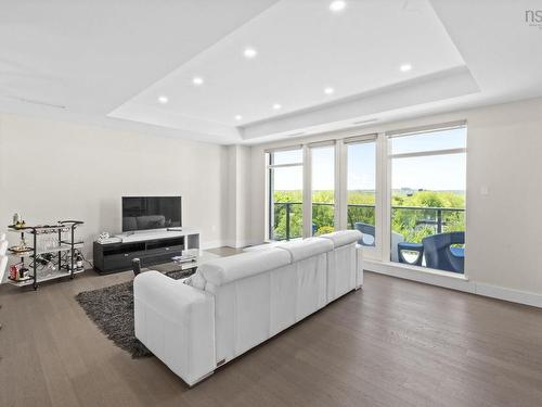 705 1990 Vernon, Halifax, NS 