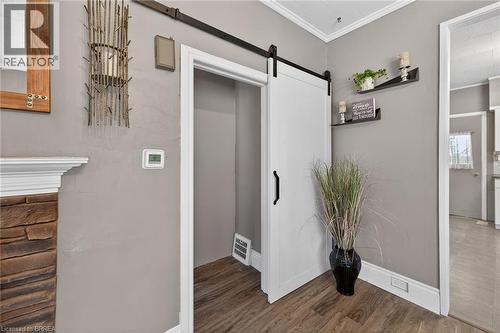 27 High Street, Brantford, ON - Indoor Photo Showing Other Room