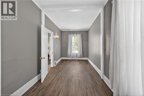27 High Street, Brantford, ON - Indoor Photo Showing Other Room