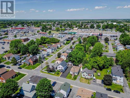 213 8Th Street E, Cornwall, ON 