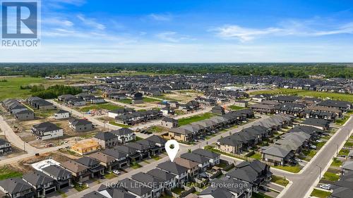 41 Whooping Crane Ridge, Ottawa, ON 