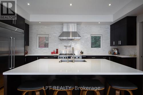 847 Walkley Road, Ottawa, ON 