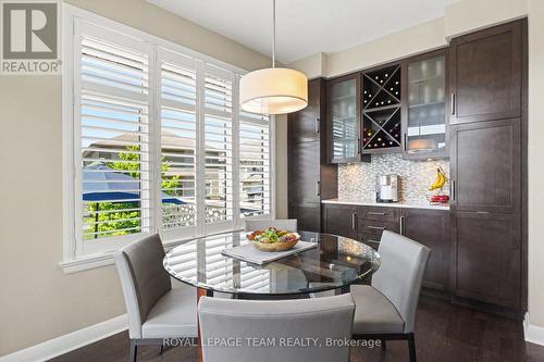 330 Devonian Way, Ottawa, ON 