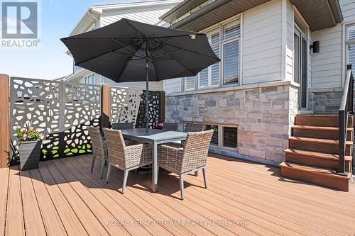 330 Devonian Way, Ottawa, ON 