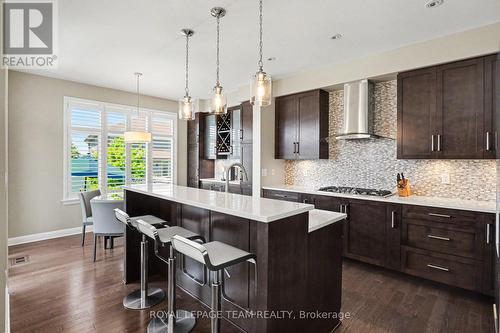 330 Devonian Way, Ottawa, ON 