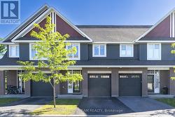 86 ESCARPMENT CRESCENT  Ottawa, ON K2T 0L8
