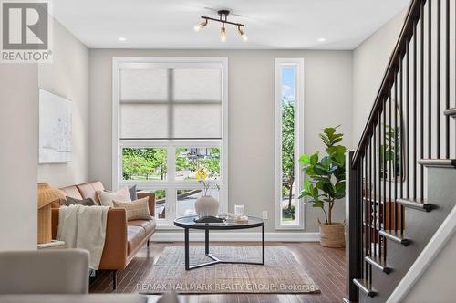 95 Oblats Avenue, Ottawa, ON 