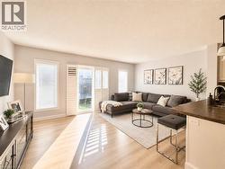1333 COUNTRYSTONE Drive Kitchener, ON N2N 3R9