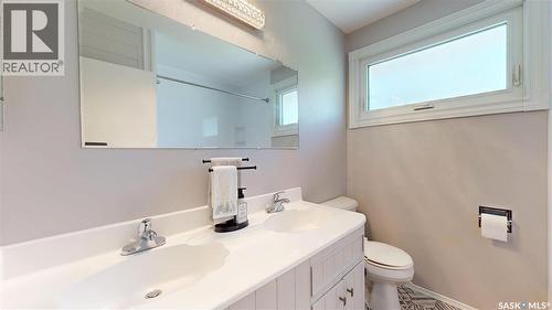85 Bobolink Bay, Regina, SK 