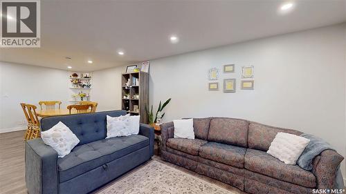 85 Bobolink Bay, Regina, SK 