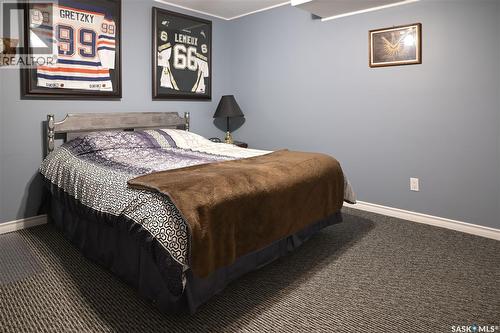 319 Stefaniuk Crescent, Saskatoon, SK 