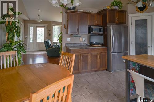 319 Stefaniuk Crescent, Saskatoon, SK 