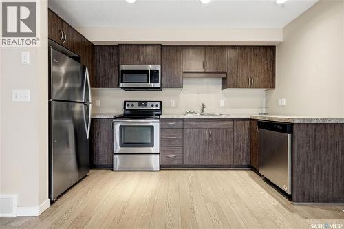 12 5762 Gordon Road, Regina, SK 