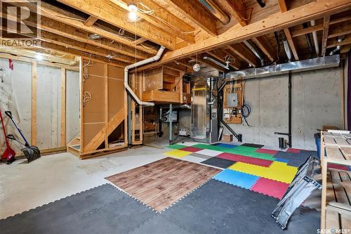 12 5762 Gordon Road, Regina, SK 