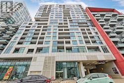 718E - 576 FRONT STREET W Toronto, ON M5V 1C1