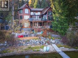 1722 WEST LAKE Drive  Christina Lake, BC V0H 1E0
