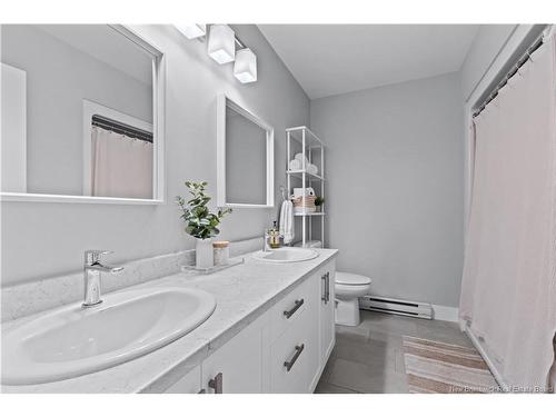 237 Des Erables St, Dieppe, NB 