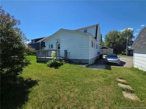 325 Church St, Bathurst, NB 