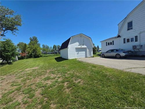 325 Church St, Bathurst, NB 