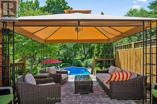 47 Caledonia Street, Guelph (Dovercliffe Park/Old University), ON 