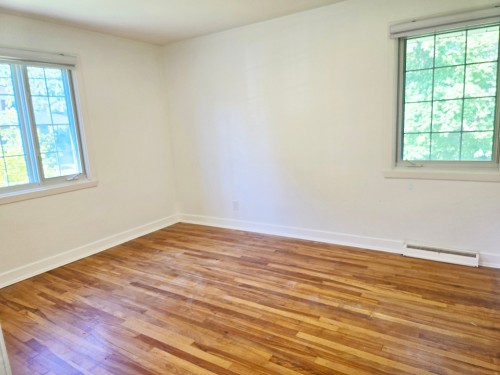 Bedroom - 126 Av. Rowan, Beaconsfield, QC 