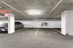 Garage - 
