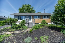 2514 Rue St-André  Varennes, QC J3X 1A8