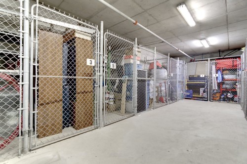 Storage - 3514 Rue Des Francs-Bourgeois, Boisbriand, QC 