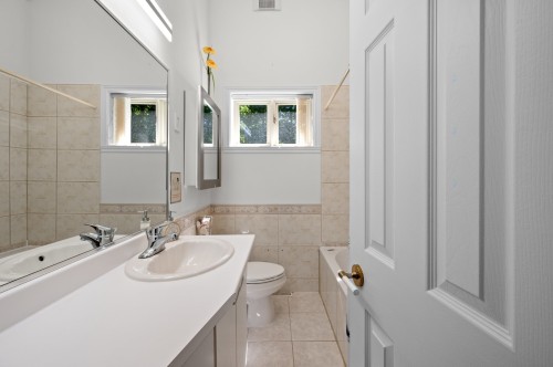 Salle de bains - 221 Rue Florian, Rosemère, QC 