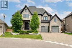 908 FALL HARVEST Court  Kitchener, ON N2P 0G6