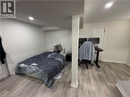 in-law suite living room - 94 Howard Avenue, Hamilton, ON 