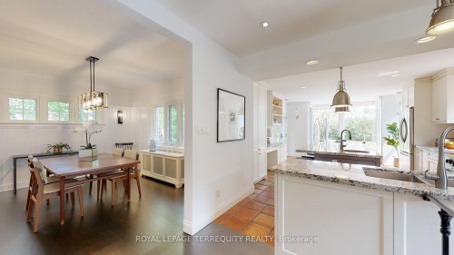 65 Burnhamthorpe Crescent, Toronto, ON 