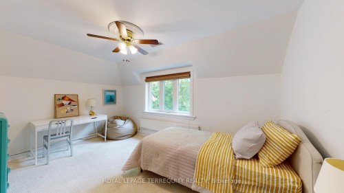 65 Burnhamthorpe Crescent, Toronto, ON 