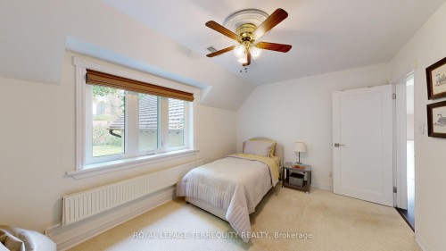 65 Burnhamthorpe Crescent, Toronto, ON 
