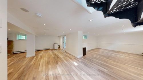 65 Burnhamthorpe Crescent, Toronto, ON 