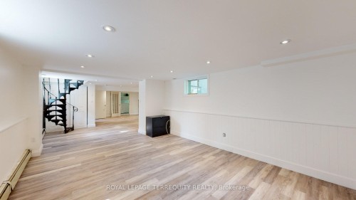 65 Burnhamthorpe Crescent, Toronto, ON 