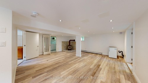 65 Burnhamthorpe Crescent, Toronto, ON 