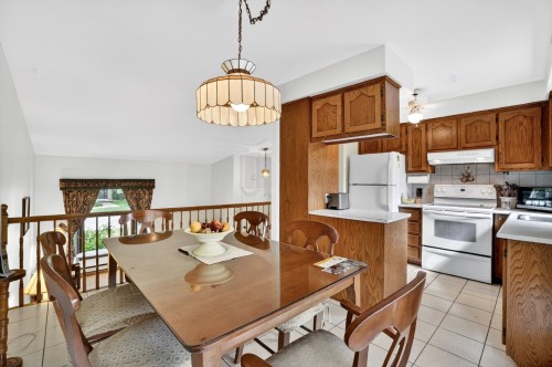 Salle à manger - 6277 Rue Parini, Laval (Auteuil), QC 